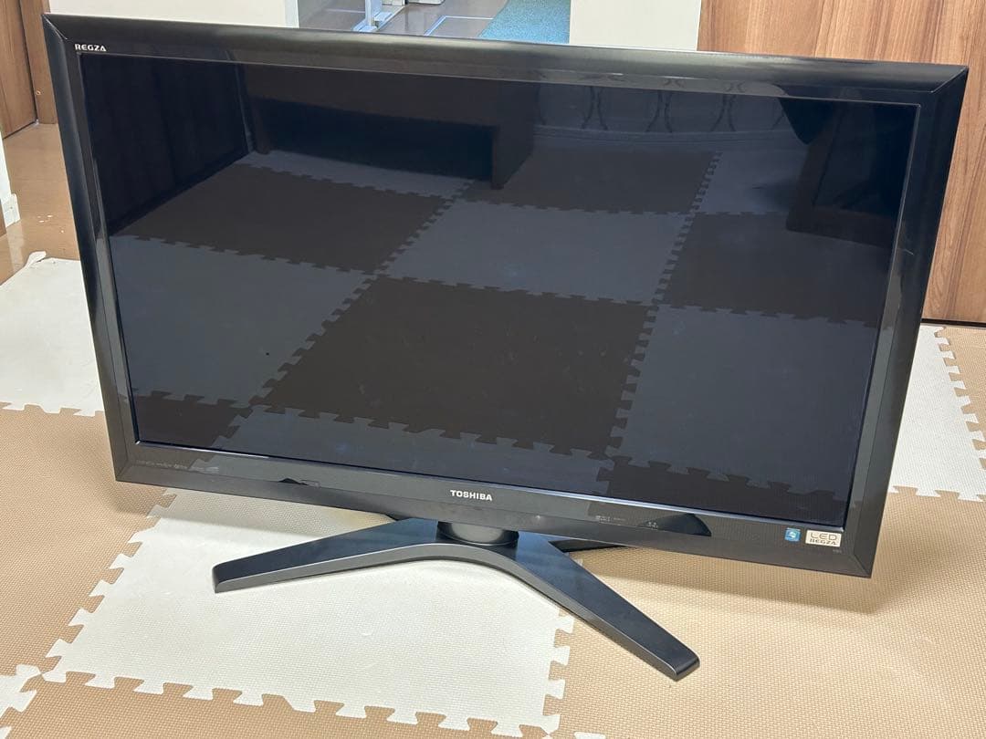 TOSHIBA REGZA 42インチ液晶テレビ　42ZG1