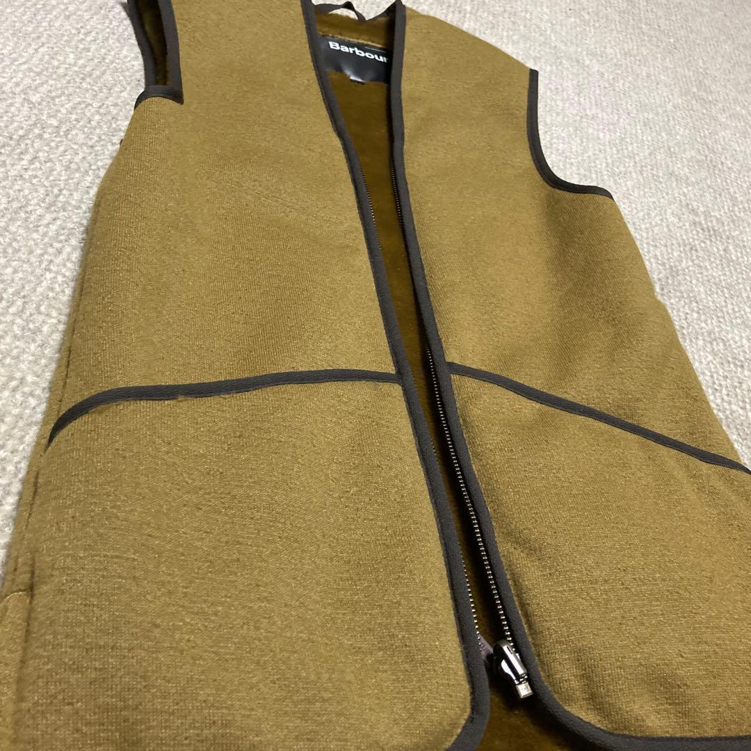 Barbour パイルライナーフロントジップ ベスト