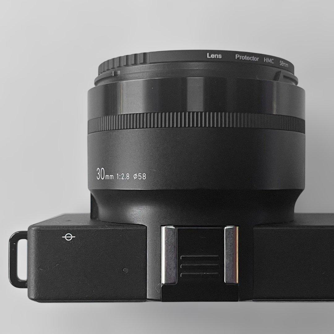 SIGMA dp2 Quattro（バッテリー2個・純正フード付）動作確認済み