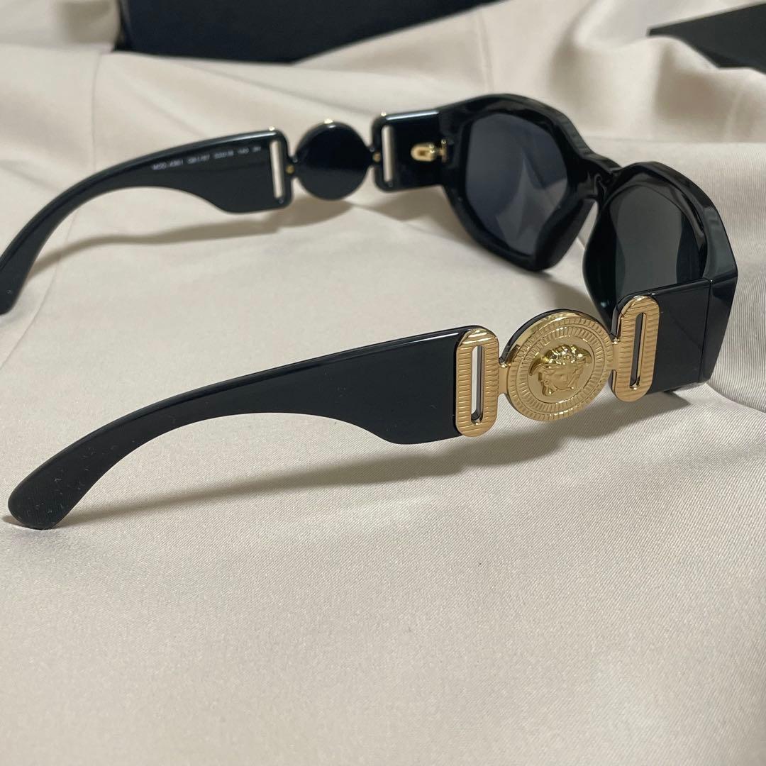 【美品】ヴェルサーチ メドゥーサ ビギー サングラス 付属品付き