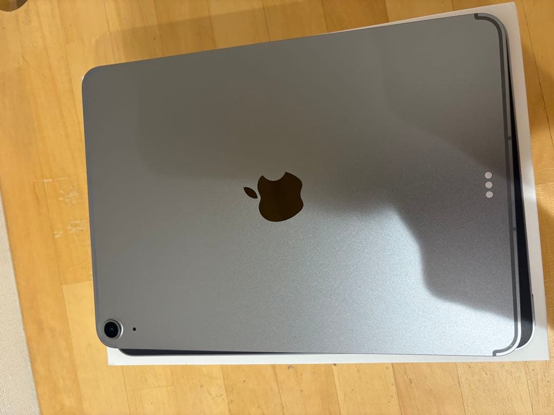 simフリー　11インチ iPad Air（M3） スペースグレイ　128GB