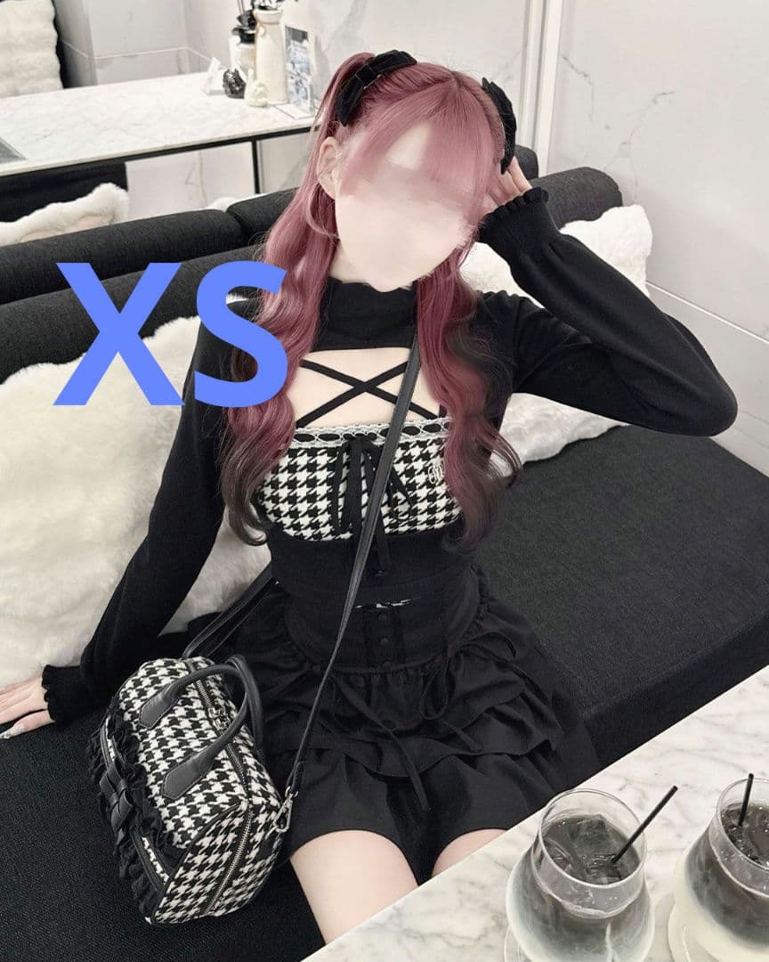 ミシェルマカロン　イモ　千鳥柄ハイネックアンサンブルトップス　ハニーミュウ　XS