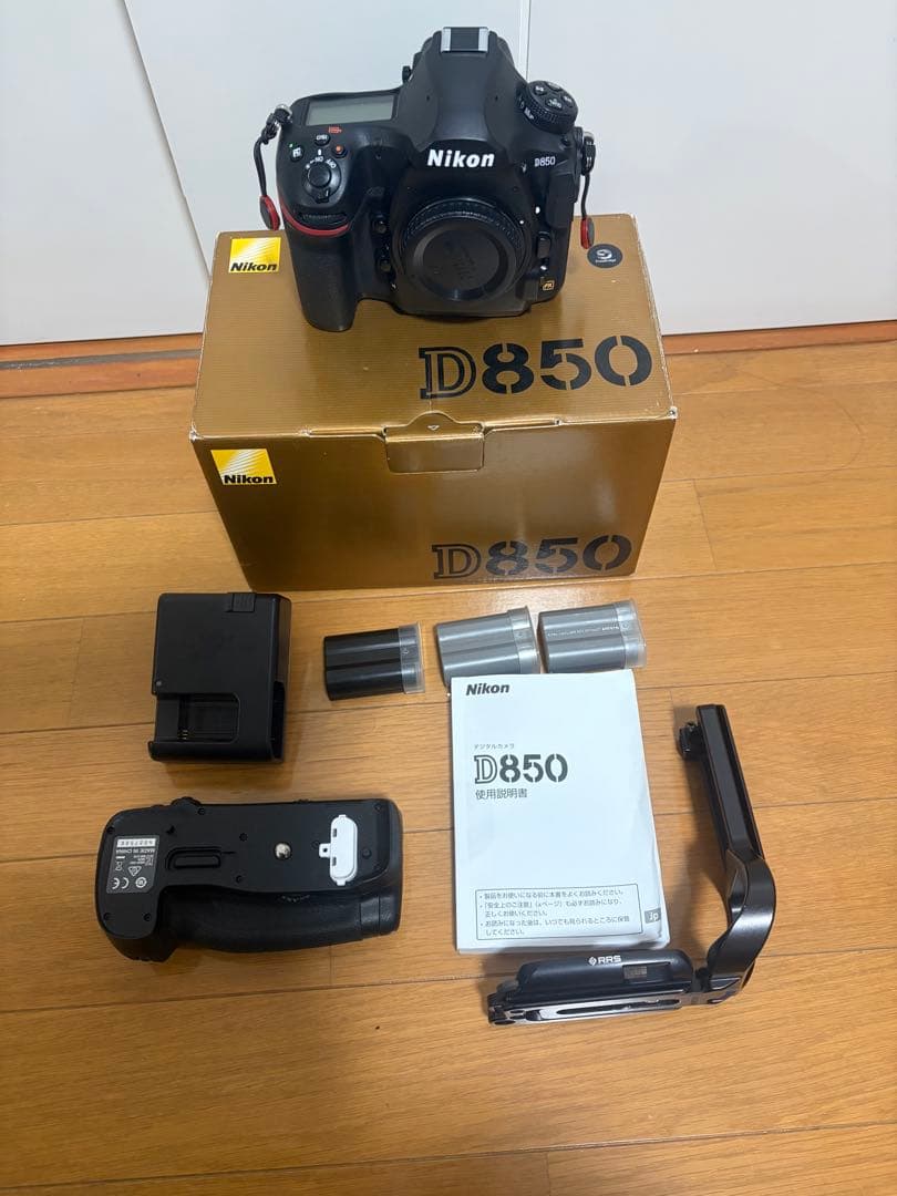 Nikon D850 デジタル一眼レフカメラ 本体　おまけ多数