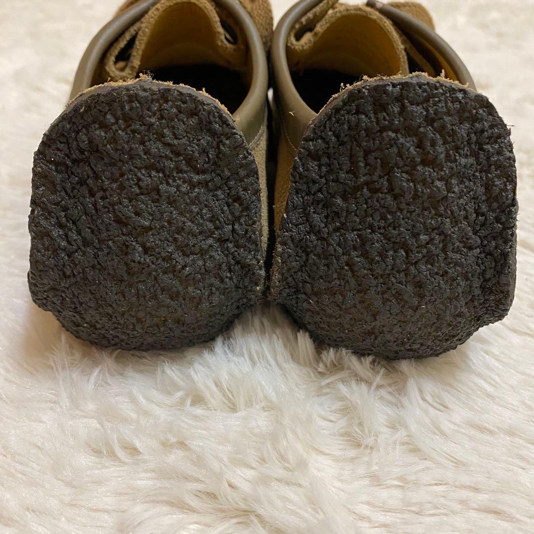 ちっち　クラークス ナタリー　ベージュ　クレープソール　レザー　モカシン