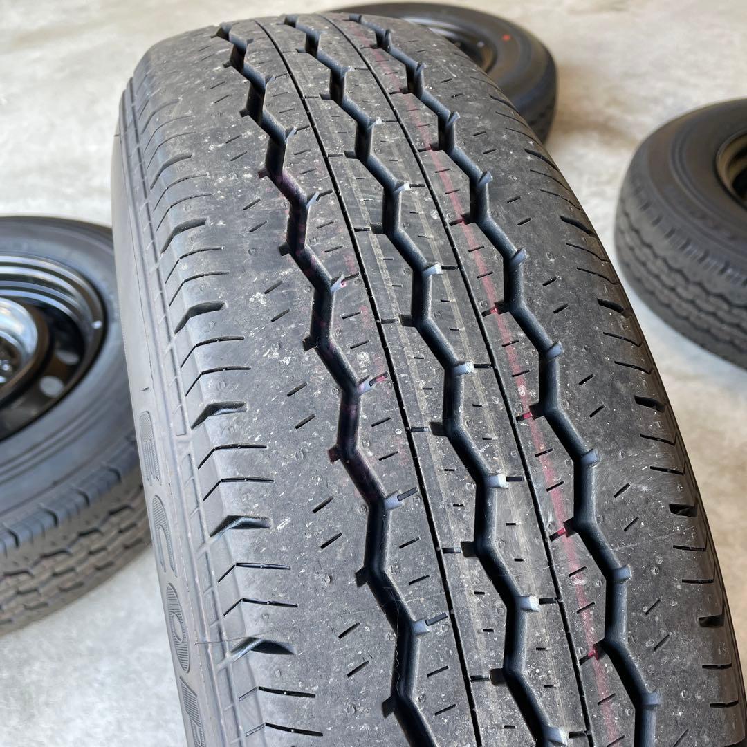 ハイエース新車外し　15インチタイヤホイール ホイールカバーセット