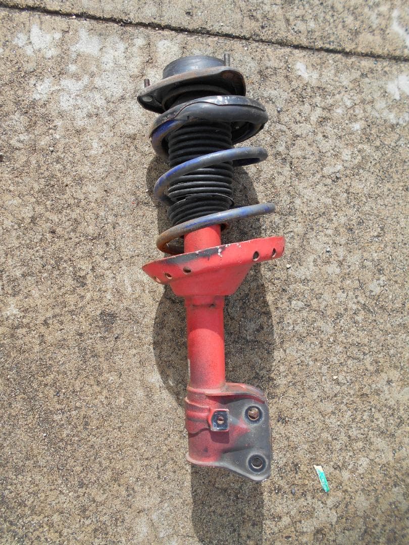 インプレッサ　ＧＤＢ　ストラット4本セット