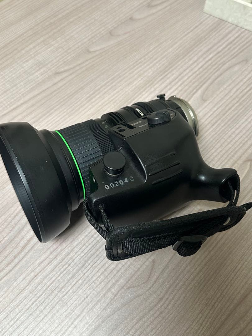 Canon VCL-713BX デジタル一眼レフカメラ.