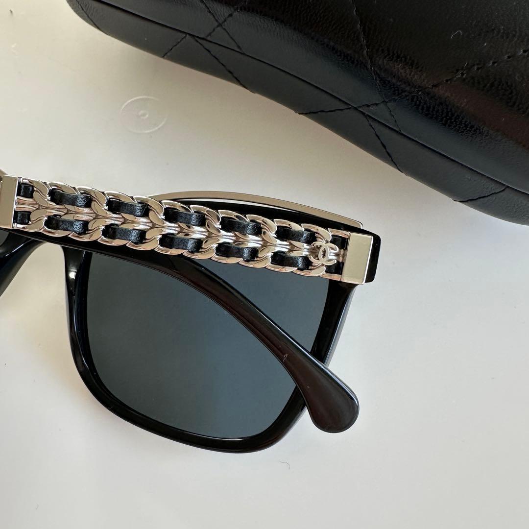 Chanel サングラス ブラック チェーン　ケース付き