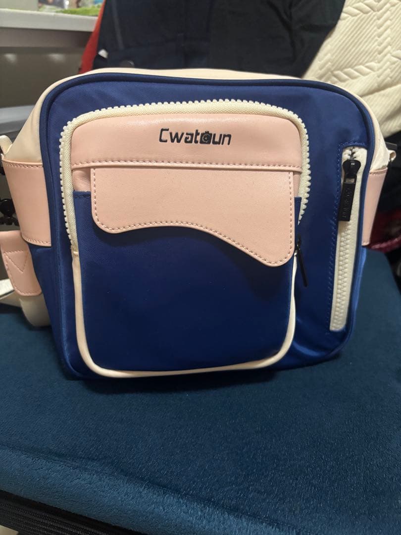 Canon Kiss 9 カメラ本体＋レンズセット(バッグ付)