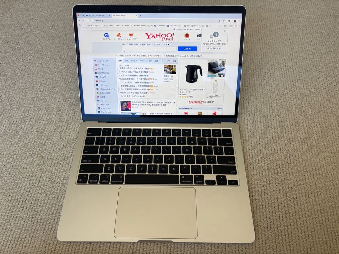 MacBook Air M2 8GM RAM 512GB SSD シルバー
