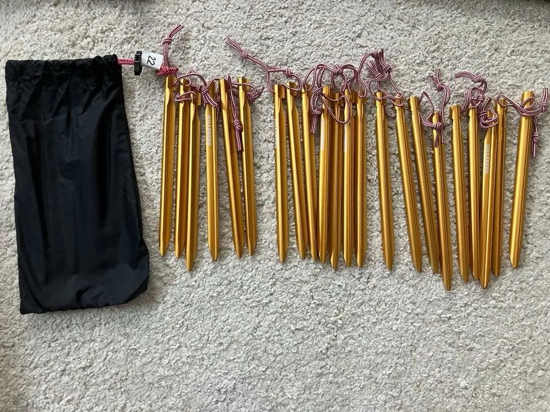 ヒルバーグケロン4GTサンド純正フットプリント