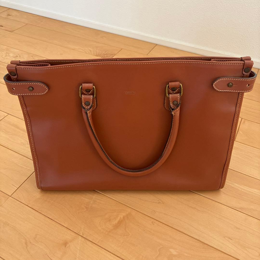 TUSTING レザー　バッグ