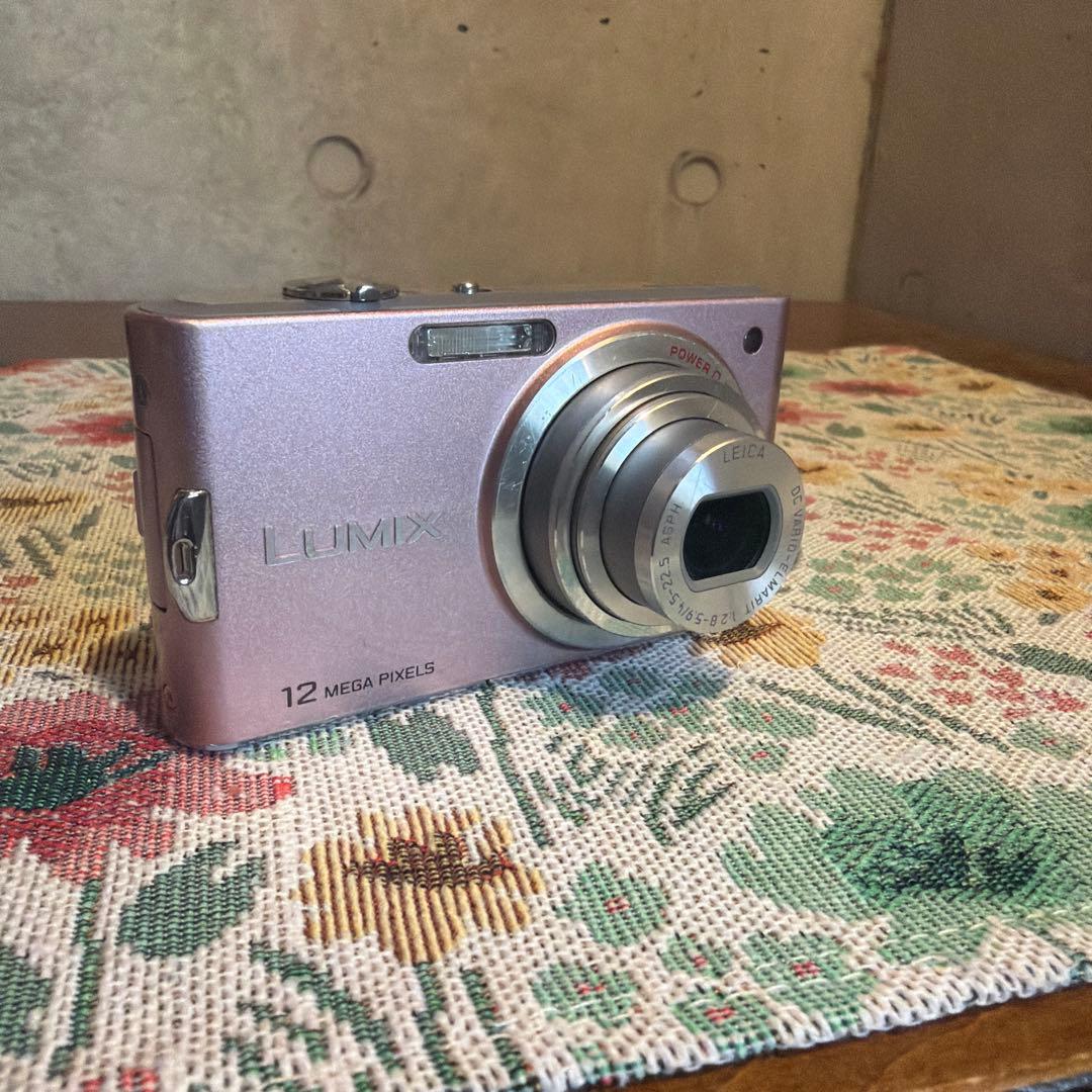 デジタルカメラ Panasonic LUMIX DMC-FX60