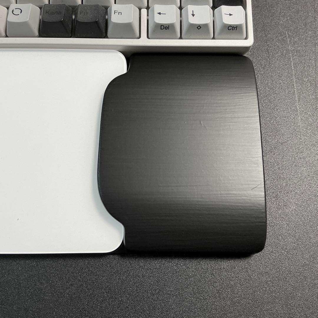 ウイング付パームレスト　マジックトラックパッド合体型　BTTホットコーナー対応