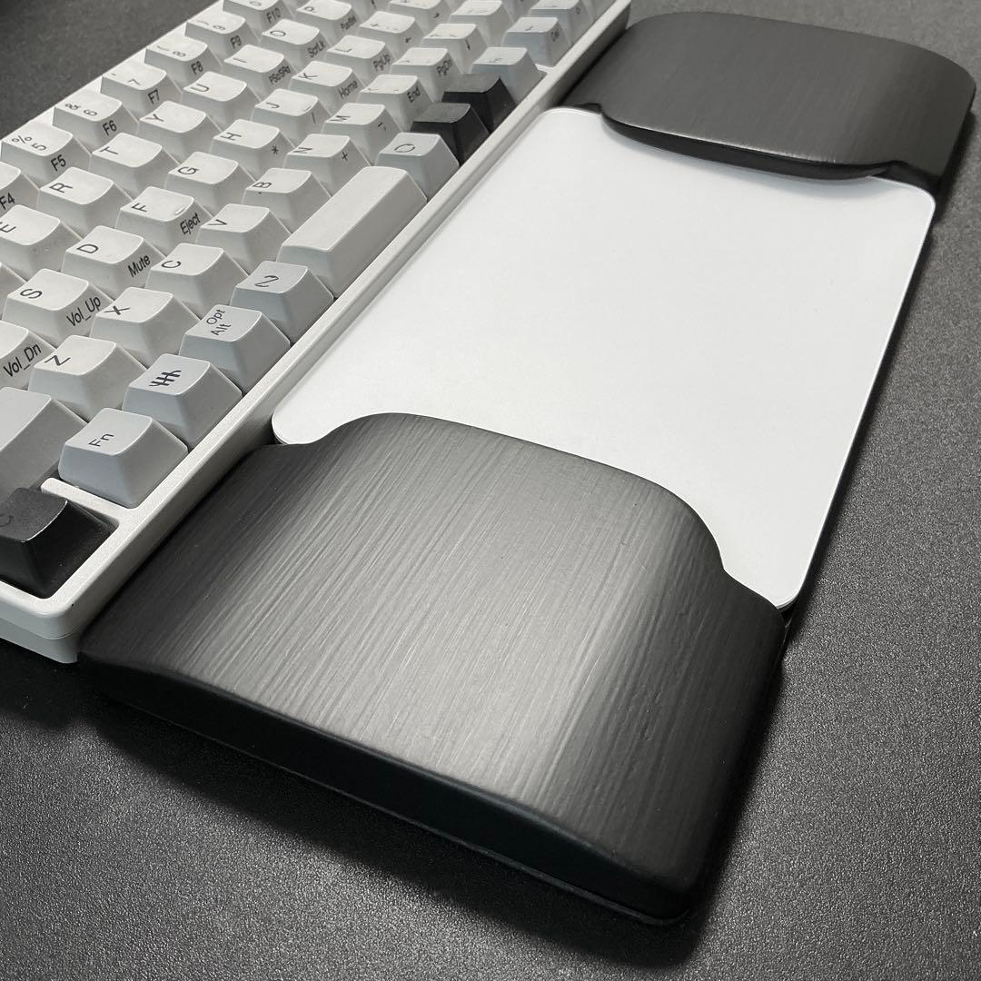 ウイング付パームレスト　マジックトラックパッド合体型　BTTホットコーナー対応