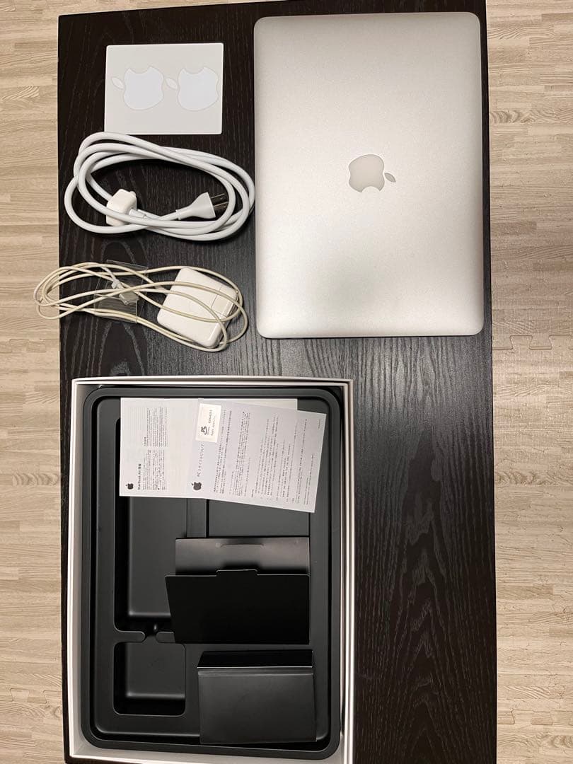 MacBook Air 13インチ 2015年モデル /バッテリー劣化あり