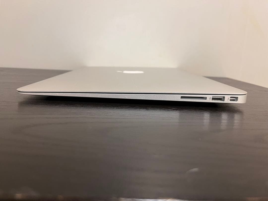 MacBook Air 13インチ 2015年モデル /バッテリー劣化あり