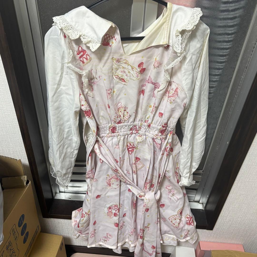 LIZLISA ワンピース いちご柄