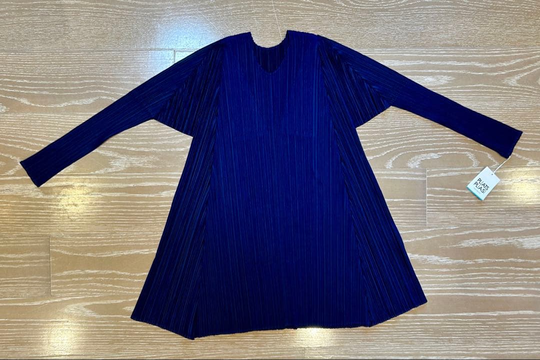 【未使用】PLEATS PLEASE EFFICIENT SQUARE 2