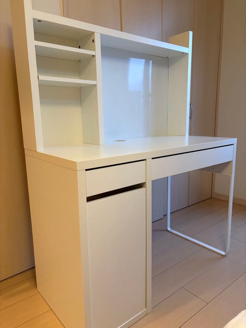 IKEA 勉強机　ホワイトデスク 収納付き