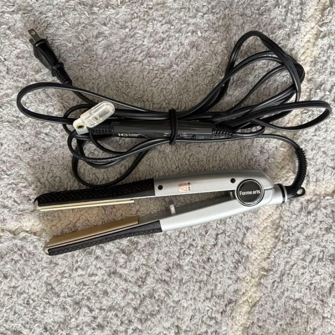 Forme arts ストレートヘアアイロン シルバー/ブラック通電確認済み