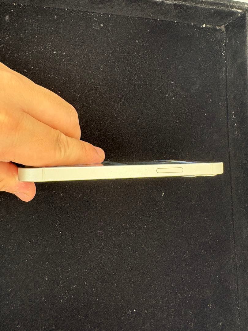 iPhone12mini 128GB ホワイト　バッテリー残量81%