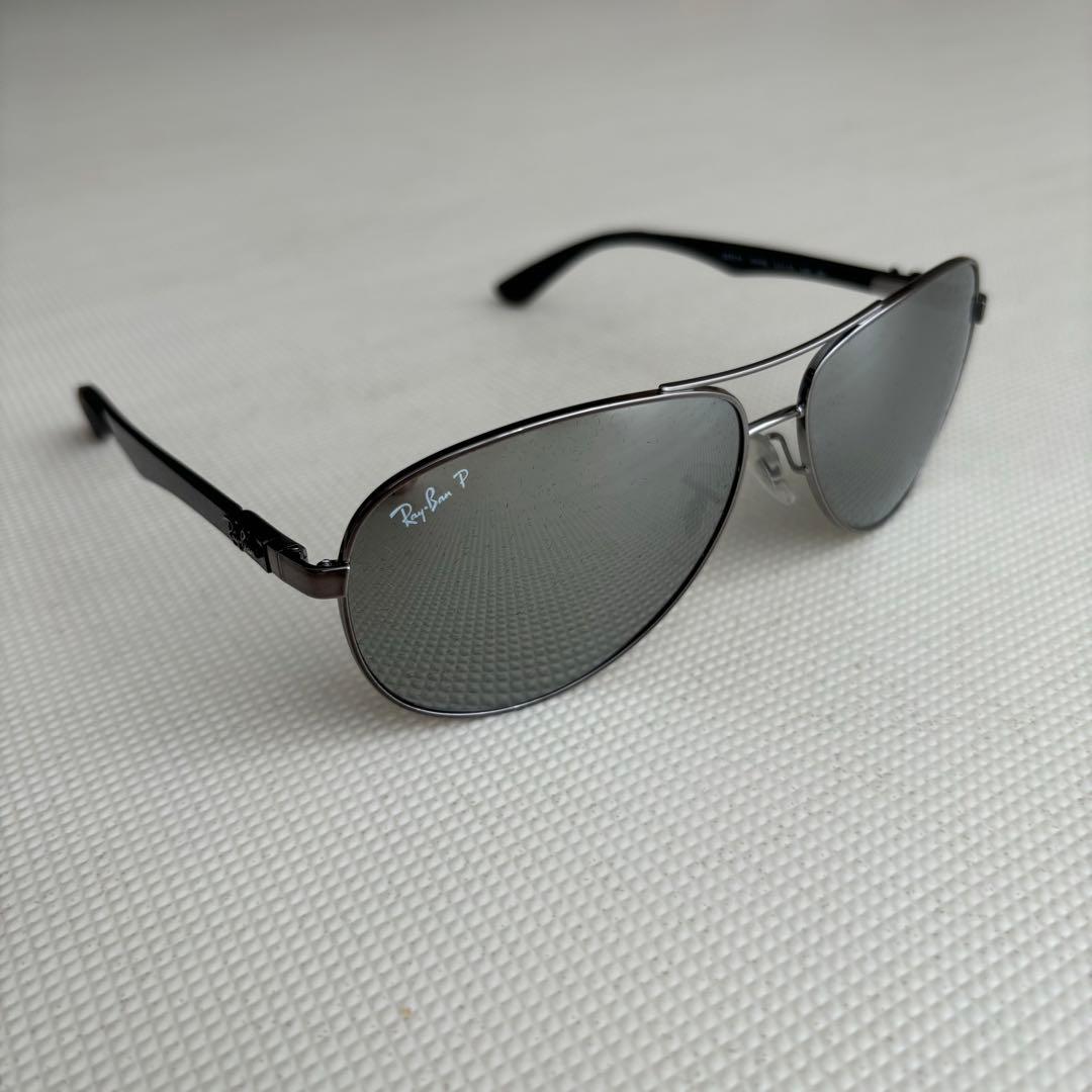 Ray-Ban サングラス グレー レンズ 黒フレーム 付属品あり 保証書あり