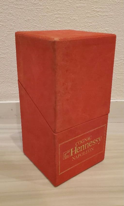 【古酒】Hennessy Napoleon Silver Top 赤箱付き