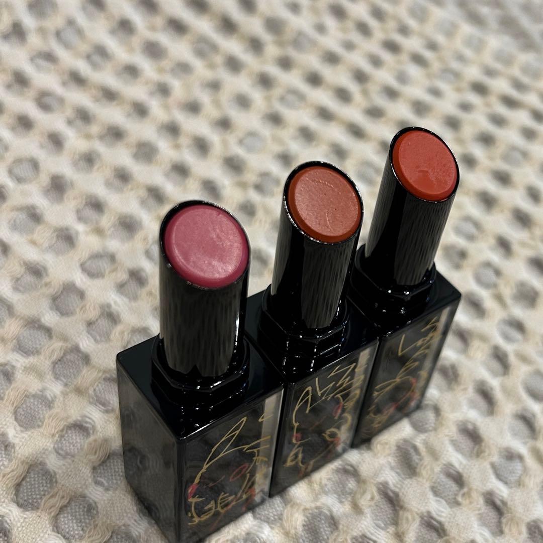 シュウウエムラ✖️ぴかちゅう