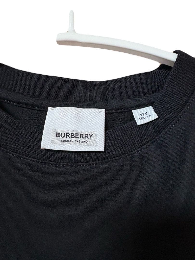 BURBERRY ブラック Tシャツ 12Y 大人も着れる