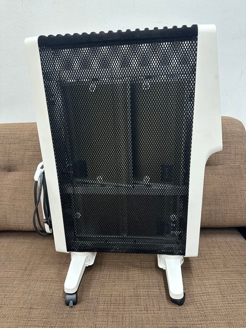 ① siroca シロカ 遠赤軽量ヒーター SN-M451 2024年製