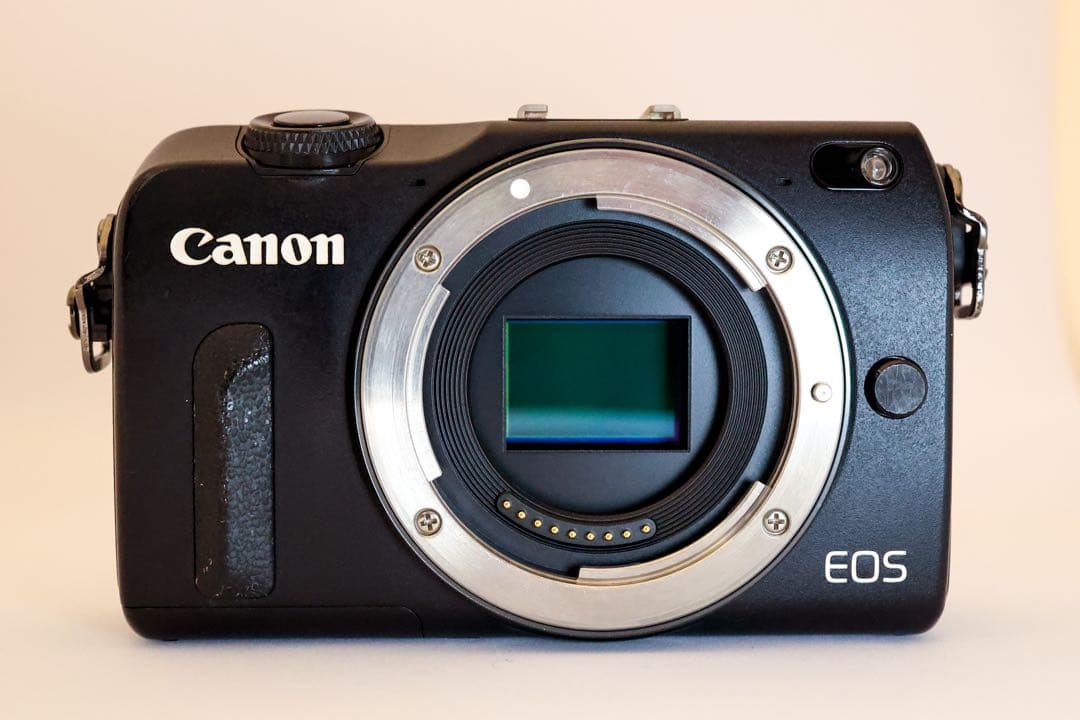 【レンズ付】Canon EOS M2、レンズ2本、アダブター