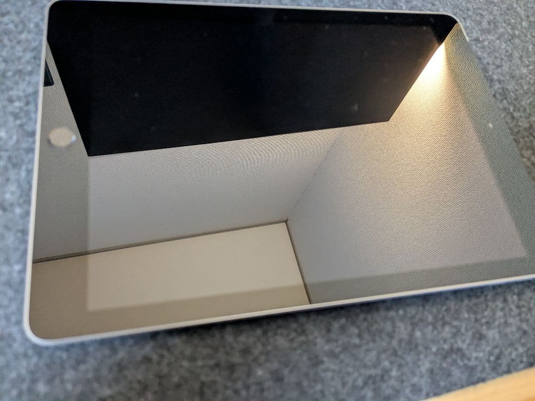 Apple iPad 第6世代 128GB スペースグレー