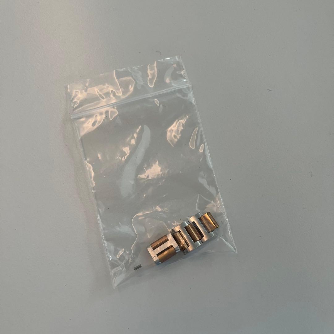 エイトリビング FLOAT 壁掛けテレビ金具 賃貸OK