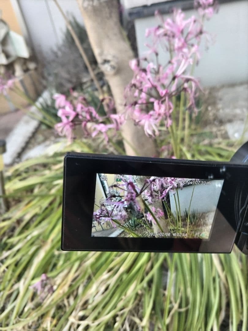 8月15日まで限定値引。 4K ビデオカメラ　防水タイプ　超格安です