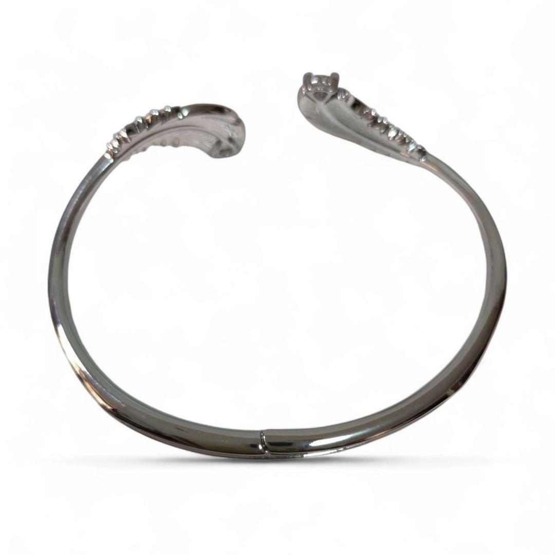 スワロフスキー Swarovski Nice フェザーバングル ブレスレット M