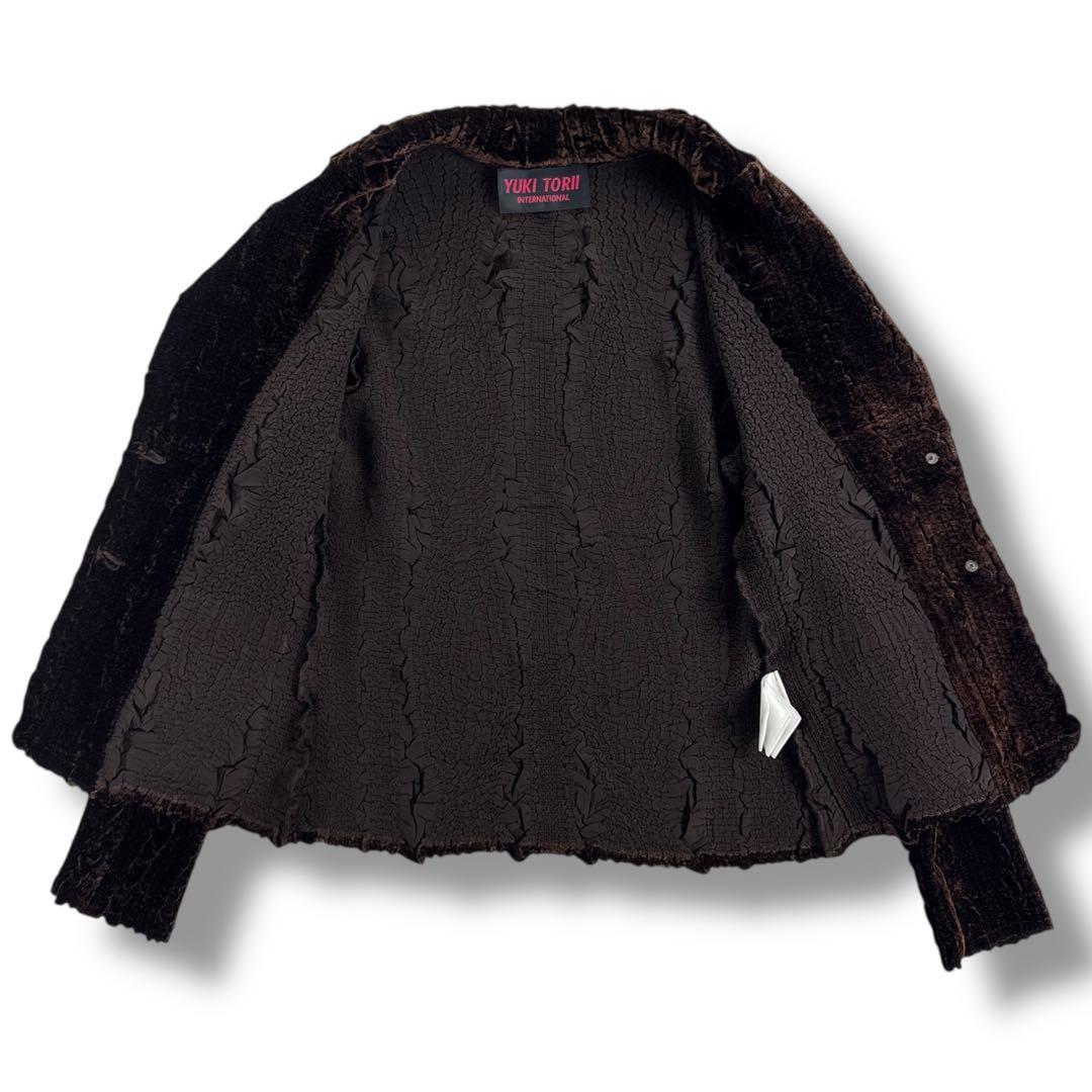 ユキトリイ インターナショナル 軽量ストレッチジャケット Gプリーツ 皺プリーツ