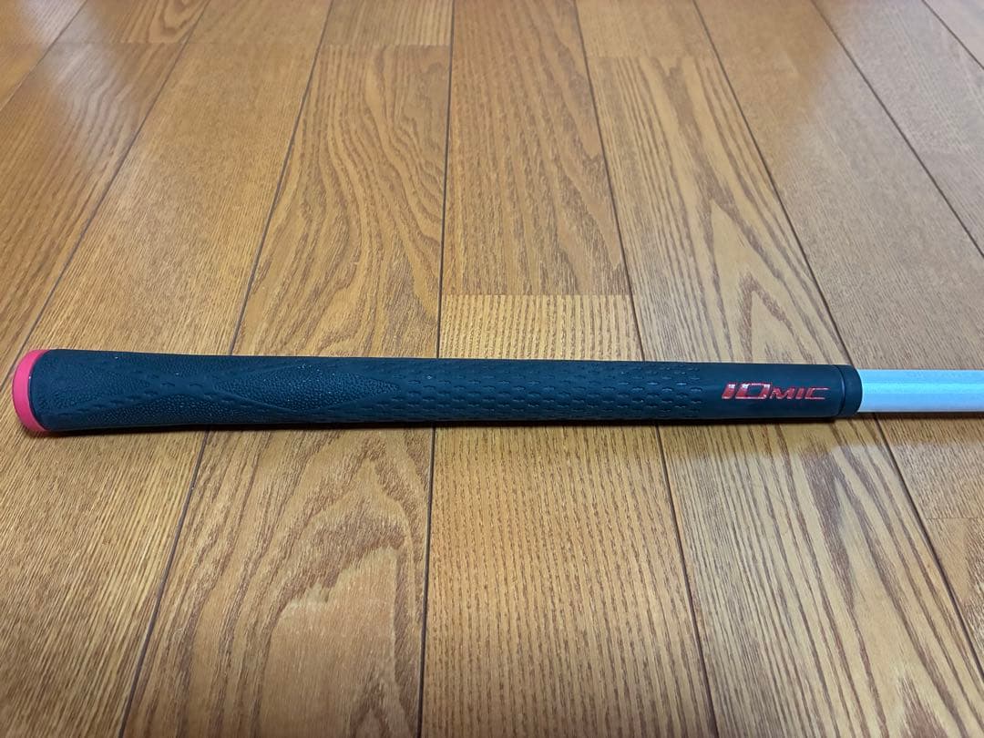 ツアーAD iz6s タイトリストドライバーシャフト