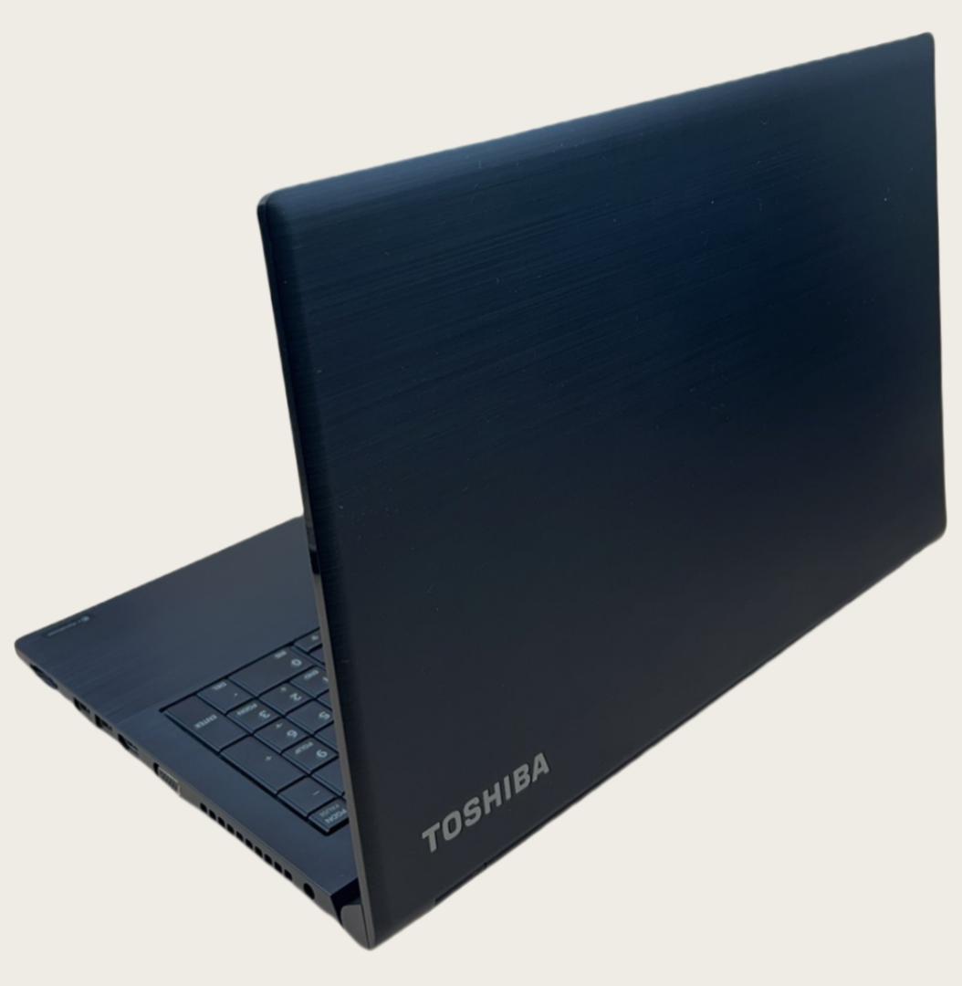 TOSHIBA dynabook B55 15.6インチ ノートパソコン