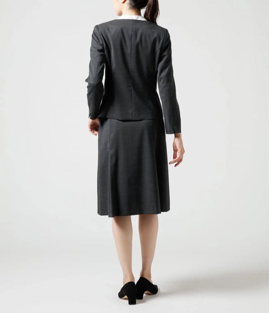 NEWYORKER 2024年モデル チャコール ノーカラージャケット スカート