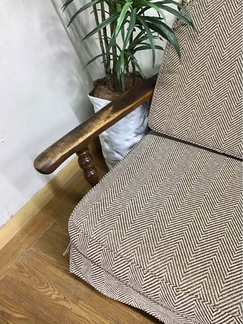 管168飛騨産業☆キツツキマーク☆3人掛けソファー