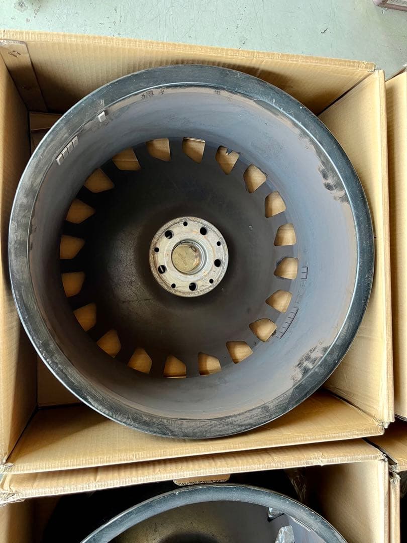 メルセデスベンツ w217 Sクラス マイバッハ 20インチ　8.5J 9.5J