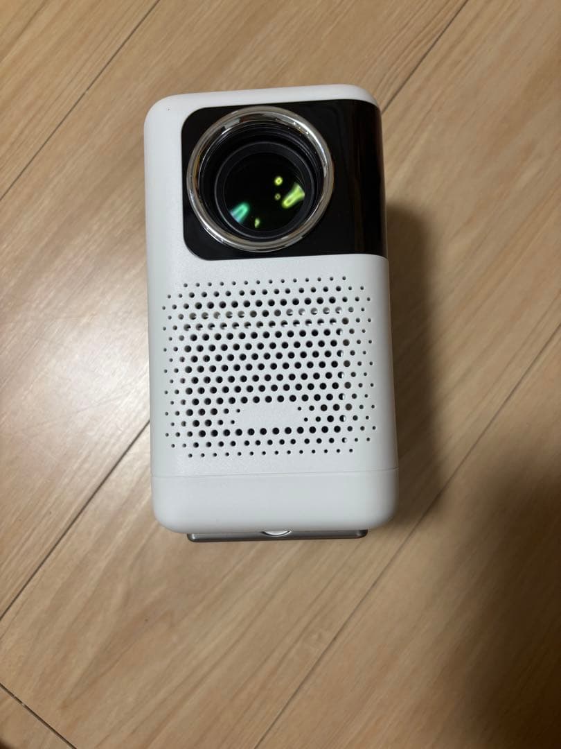 LCDプロジェクター フルHD