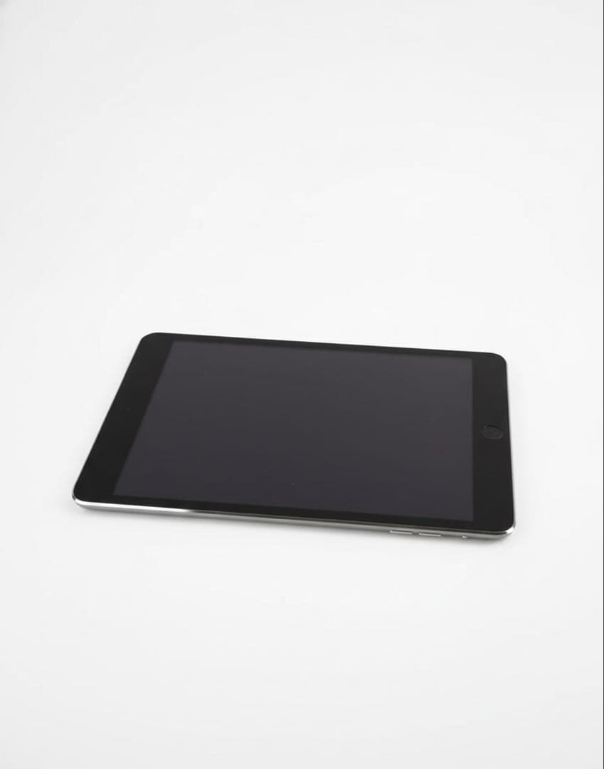 Apple iPad mini2スペースグレー