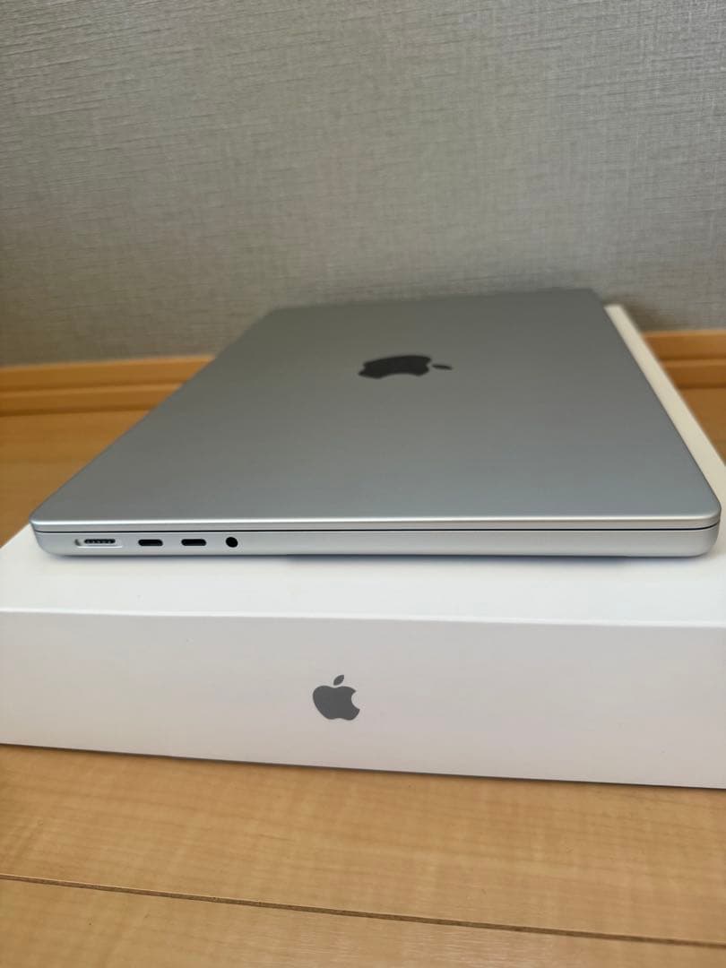 MacBook Pro M1Pro 14インチ 32GB 1TB シルバー