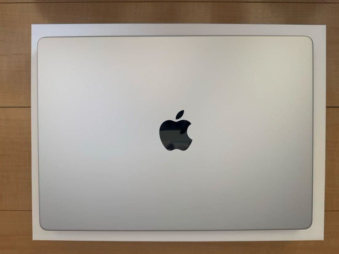 MacBook Pro M1Pro 14インチ 32GB 1TB シルバー