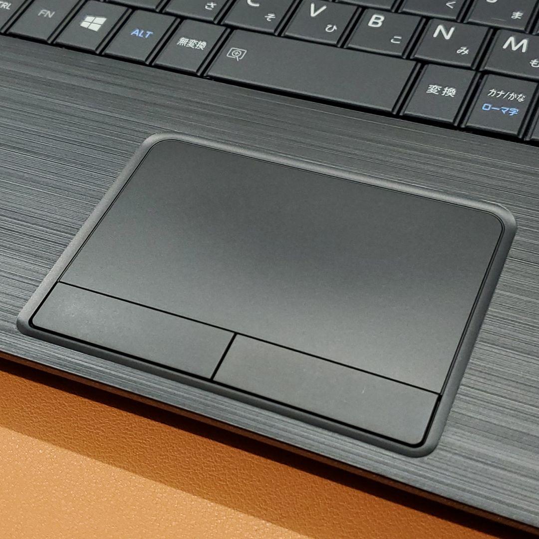 【商品番号1860】dynabook　15.6型ノートパソコン　2021年製