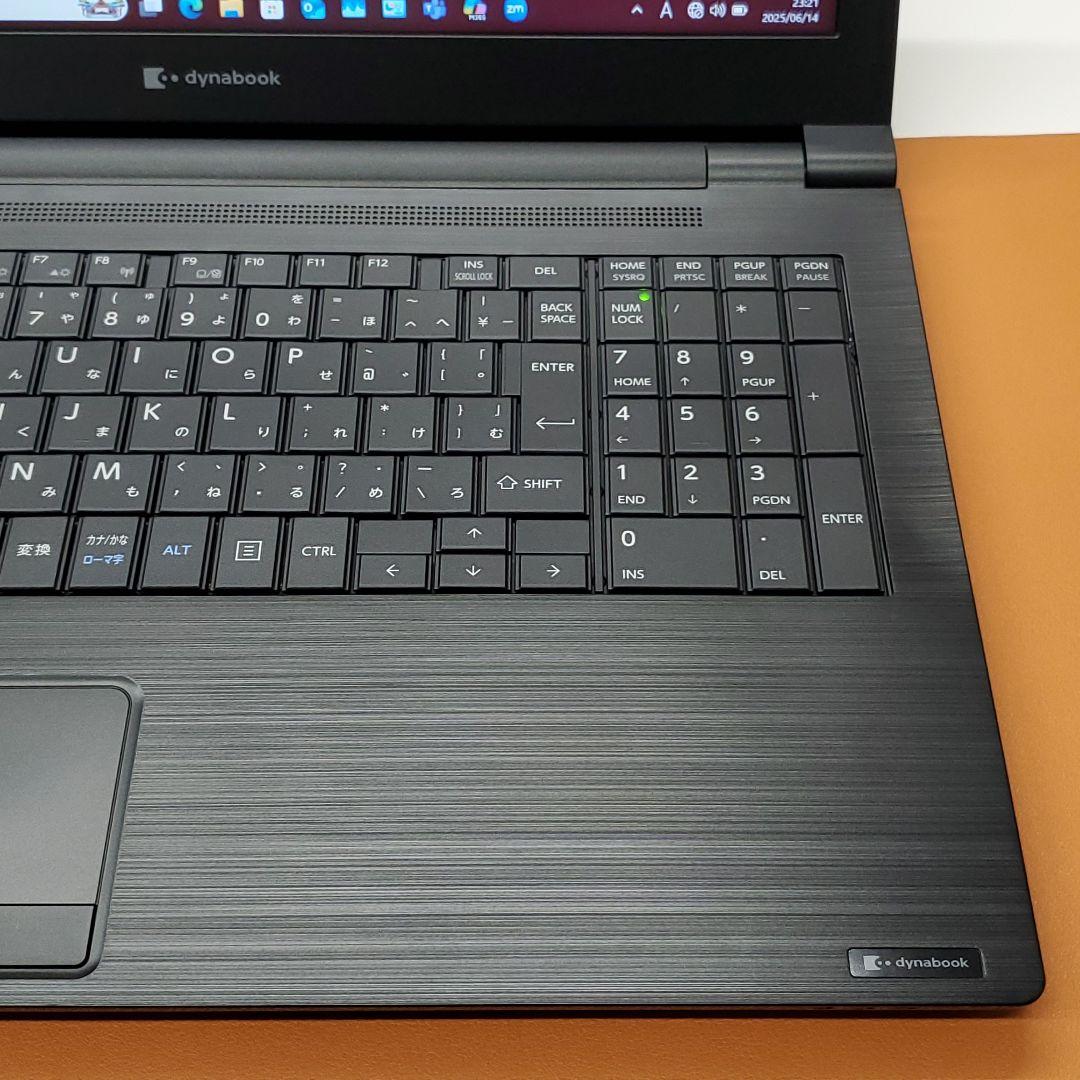 【商品番号1860】dynabook　15.6型ノートパソコン　2021年製