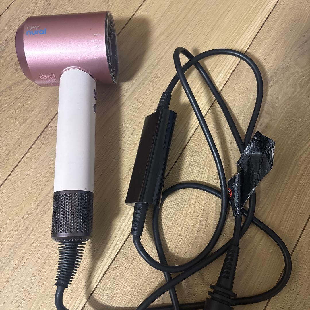 ダイソン　ドライヤー　HD16