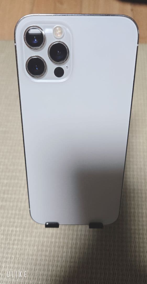 Apple iPhone 12 pro ホワイト 本体
